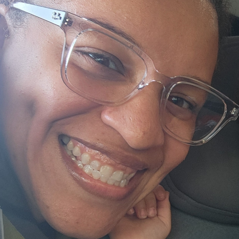 Meet your Posher, Stephany